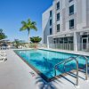 Отель Hampton Inn & Suites Sarasota/Bradenton-Airport, FL, фото 16