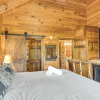 Отель Riverfront Cabin in Murphy w/ Kayaks & Hot Tub!, фото 8