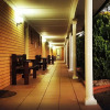 Отель Hilltops Retreat Motor Inn, фото 1