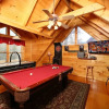 Отель Sweet Surrender - One Bedroom Cabin, фото 16