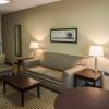 Отель Comfort Suites Lafayette University Area, фото 3