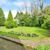 Отель Modern 3 Bed Home - Solihull Centre, фото 12