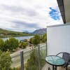 Отель Lake View Greenstone Apartment East, фото 11