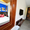 Отель ZEN Rooms Station 1 White Beach, фото 3
