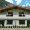Отель Holiday Flat Near Four ski Lifts in Mayrhofen, фото 1