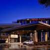 Отель Holiday Inn Airport - Jacksonville в Джексонвиле