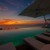 Отель Pier57- Unit705 Romantic Zone Penthouse Ocean Views Best Rooft, фото 17