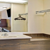 Отель Knights Inn - Madison Heights, фото 7