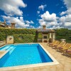 Отель Detached Villa With Private Swimming Pool And Spectacular Views Of Motovun, фото 16