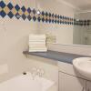 Отель Newcastle Short Stay Apartments - Sandbar Newcastle Beach, фото 9