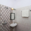 Отель OYO 18682 Hotel Roshan, фото 8