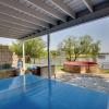 Отель Waterfront Granbury Lake Retreat w/ Deck & Dock!, фото 22