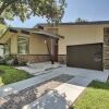 Отель 3BR Tree Shaded Home in Austin by RedAwning, фото 14