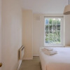 Отель Charming 1Br Home By River Thames Fits 3, фото 10
