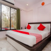 Отель OYO 11951 Vatsala Suites, фото 18