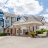 Отель Microtel Inn & Suites by Wyndham Kingsland Naval Base I-95, фото 1