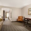 Отель Country Inn & Suites by Radisson, Charlotte University Place, NC, фото 32