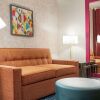 Отель Home2 Suites by Hilton Greece Rochester, фото 2