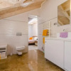 Отель Villa Avoca - Four Bedroom Apartment With Two Balconies and Swimming Pool ID Direct Booker 2124, фото 27