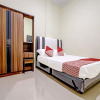 Отель SPOT ON 91500 Suci Homestay Syariah, фото 12