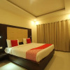 Отель Oyo 26193 Hotel Maple Suites, фото 6