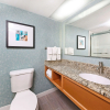 Отель DoubleTree by Hilton Virginia Beach, фото 9