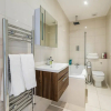 Отель Spectacularly Stylish 2 Bed Flat Heart of Fulham, фото 8
