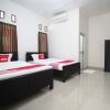 Отель Wisma Ray Syariah by OYO Rooms, фото 16