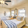 Отель Colorful El Paso Home w/ Deck & Mtn Views!, фото 7