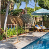 Отель Casa Limon - Saltwater Pool and 10 min to Beach, фото 19