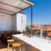 Отель Amazing Rooftop Terrace With River And Historic City View 4 Bedrooms 4 bathrooms AC 19th Century Bui, фото 11