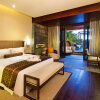 Отель DoubleTree Resort by Hilton Hotel Hainan - Qixianling Hot Spring, фото 16