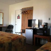 Отель Redwood Motel, фото 2