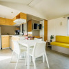 Отель Chalet With Terrace at the Lake and Beach, фото 5