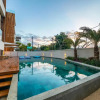 Отель Penthouse 13 - One Bay Residence with private rooftop terrace and dip in pool, фото 13