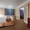 Отель Best Western Plus Village Park Inn в Калгари 
