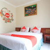 Отель OYO 109 Pucangkerep Residence, фото 5