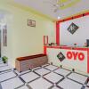 Отель Oyo Flagship 700134 Hotel A Star в Агре