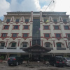 Отель Reddoorz Premium Near Jembatan Ampera 2, фото 13