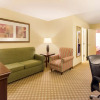 Отель Country Inn & Suites by Radisson, Covington, LA, фото 4