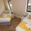 Отель Stayzo Castle Penthouse 16- A Clean Fresh Modern Apartment With Free Wi-fi, фото 8