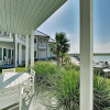Отель Modern Nautical Bayside W/ Infinity Pool 3 Bedroom Condo, фото 23