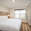 Отель Country Inn & Suites by Radisson, Albertville, MN, фото 17