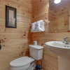 Отель Bear Paws - Two Bedroom Cabin, фото 6