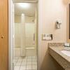 Отель Quality Inn & Suites, фото 10