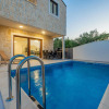Отель Villa Dina in Zaton with 3 bedrooms and 2 bathrooms, фото 12