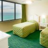 Отель Landmark Holiday Beach Resort by VRI Americas, фото 5