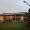 Отель Catlins Beach House в Токани