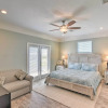 Отель Galveston Resort House - Dazzling Bay Vistas!, фото 5