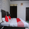 Отель OYO 12842 Hotel Sumit Lodge, фото 12